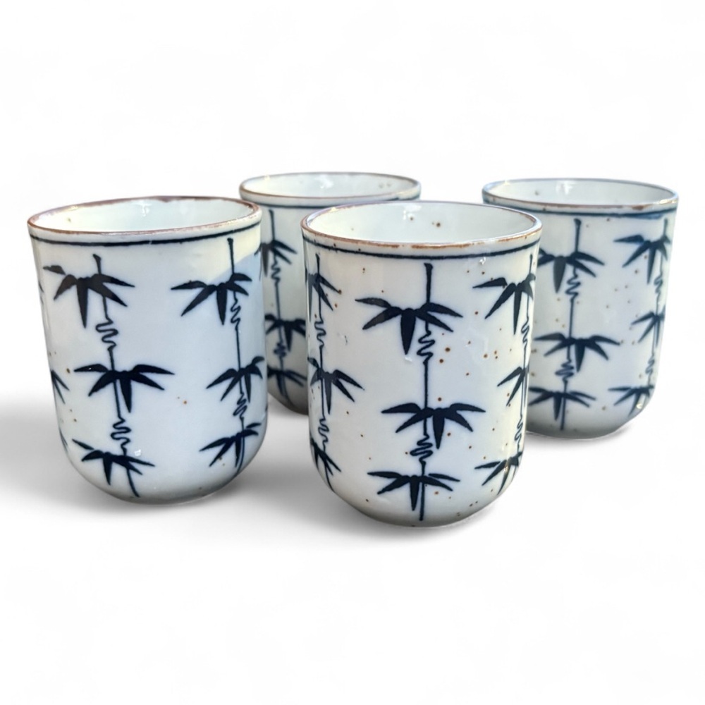 Set Of 4 Vintage Blue And White Bamboo Motif Stoneware Takahashi Tea Cups - Picture 3 of 8